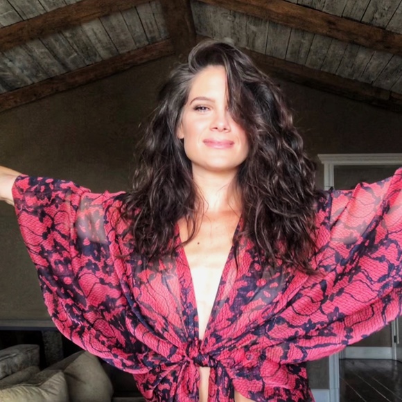 LIKE NEW Med Sheer Asian & Boho Kimono - Picture 4 of 4